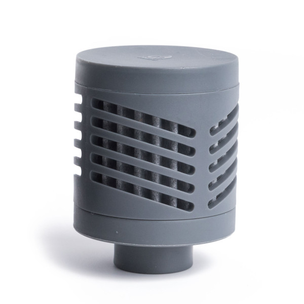 Adventure Filter 360 von MIZU. Der Wasserfilter für die Thermosflaschen von MIZU entfernt dank Nano-Filter 99,999 % der Verunreinigungen im Wasser.