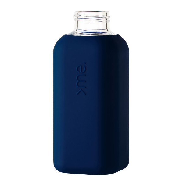 Trinkflasche aus Glas mit Silikonüberzug in navy dunkelblau - Design Trinkflasche von Squireme. - ohne Deckel